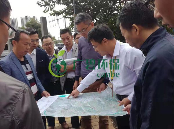 大良街道、順控環(huán)保水務(wù)等領(lǐng)導(dǎo)到金陡涌黑臭水體治理現(xiàn)場視察工作(圖1)